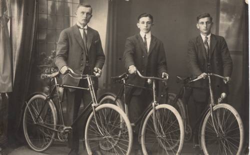 Zdj: 22
Dodane: 2005.10.9