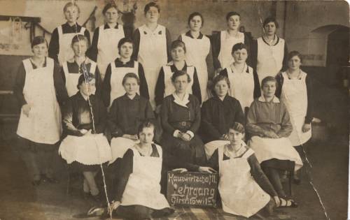        Zdj: 26 
Dodane: 2005.10.9