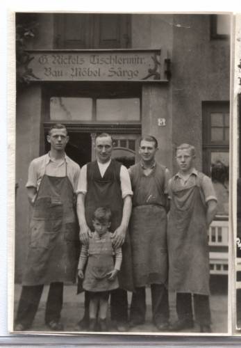 Zdj: 79
Dodane: 2005.10.9