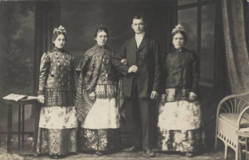        Zdj: 196 
Dodane: 2005.12.1