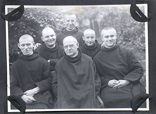        Zdj: 397 
Dodane: 2006.01.12