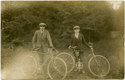 Zdj: 1068
Dodane: 2010.05.12