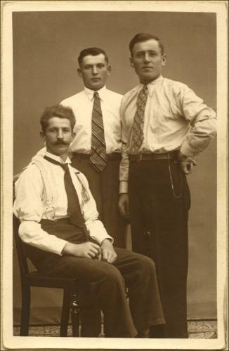        Zdj: 1236 
Dodane: 2011.06.22