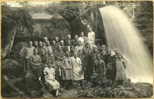        Zdj: 1247 
Dodane: 2011.07.5