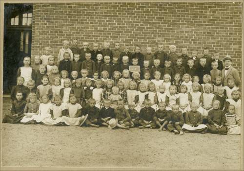        Zdj: 1953 
Dodane: 2013.05.8