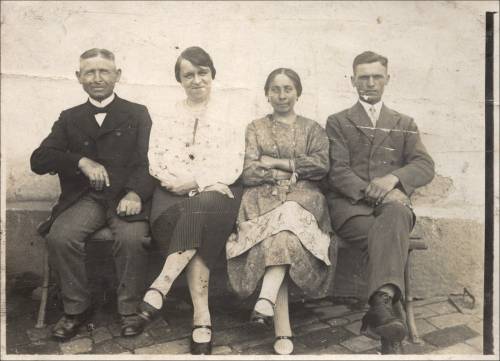        Zdj: 1970 
Dodane: 2013.06.3