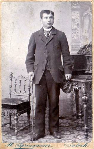        Zdj: 2139 
Dodane: 2014.06.6