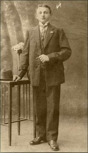 Zdj: 2253
Dodane: 2016.03.22