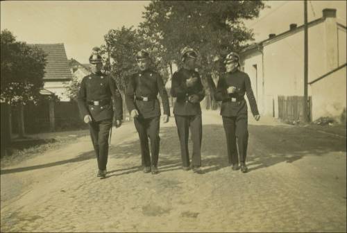 Zdj: 2290
Dodane: 2016.10.11